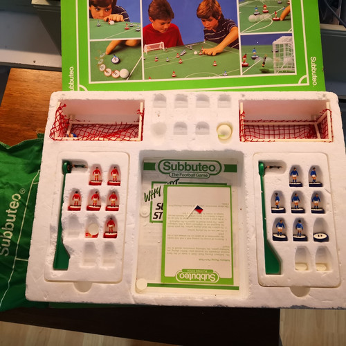 Vintage subbuteo game parts - vintage,