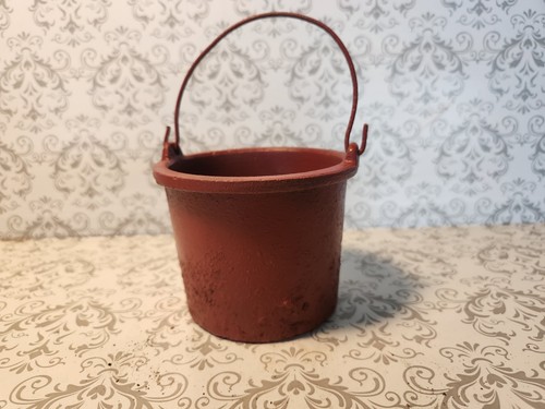 Vintage small cast iron - small,