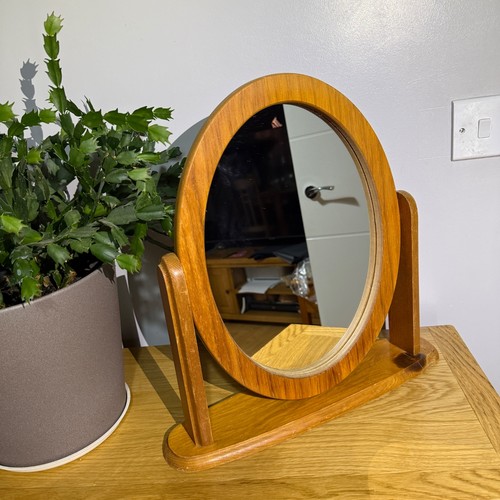 Vintage wooden oval dressing - vintage,