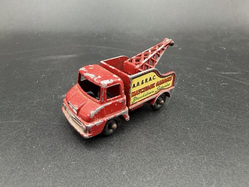 Matchbox thames trader wreck - trader,