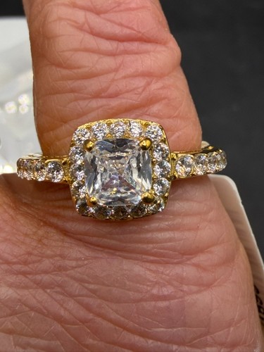 Ladies gold ring princess cut - ladies,