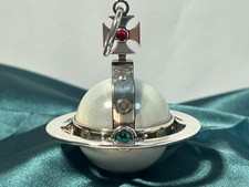 Vivienne Westwood Pearl White