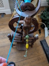 Orifice Hook for Spinning