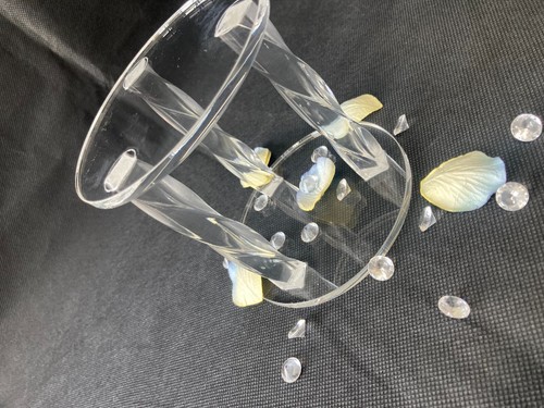 Twisted spiral acrylic cake - acrylic,