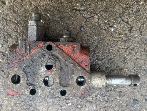 Spool valve splice - splice, vintage