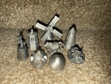 VGC ASSORTED VINTAGE PEWTER THIMBLES As Seen