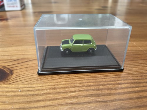 Oxford diecast bean - oxford, mr