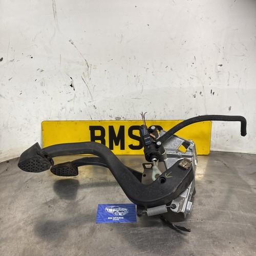 Bmw e46 series manual pedal - 3,