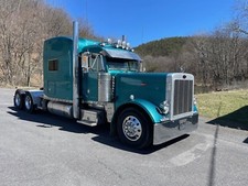 2000 Peterbilt 379 aqua blue |
