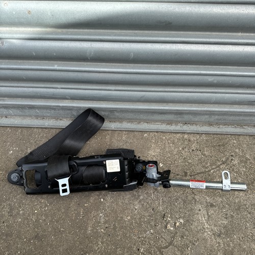 2013 volvo c30 right - c30, front