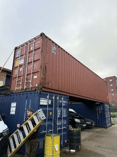 Shipping container foot - shipping,