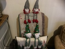 Four Sitting Christmas Gonks In Red & Green Fabulous New Condition Bargain. X