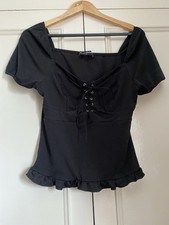 Scarlet Darkness Black Top M