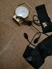 Accoson sphygmomanometer Made