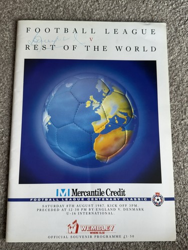 Bobby moore autograph - bobby,
