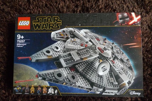 Millennium falcom lego - millennium,