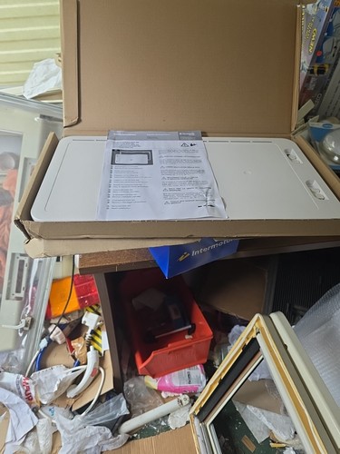 Dometic caravan fridge - caravan,