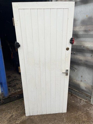 Kitchen farmhouse door - farmhouse,