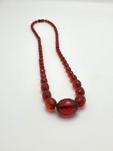 Lovely bakelite faux cherry - faux,