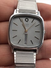 Vintage Timex Q Calendar