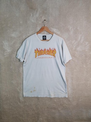 Thrasher magazine spellout - magazine, t