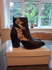 Black Ankle  Snake Skin Detail