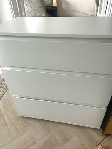 Ikea malm drawer chest of - 3-drawer,