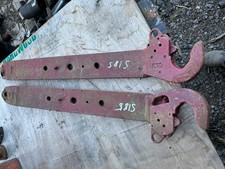 international tractor hook end lift arms
