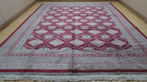 Large oriental carpet rug hand - large,