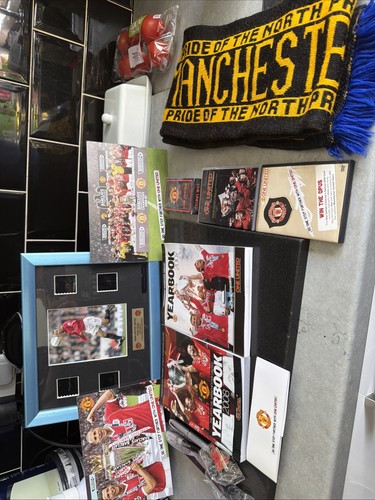Manchester united memorabilia - manchester,