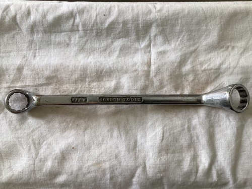 16 w ring spanner - 3/8",