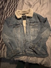 Men’s Hollister Fleece Lined Denim Jacket. Size XL