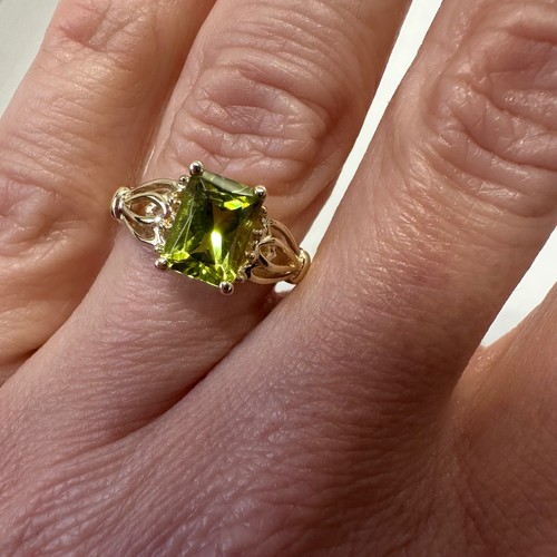 9ct yellow gold - gold, ring