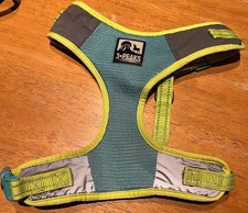 3 PEAKS Reflective Mesh Dog Harness in Turquoise. Adjustable Straps, Medium size