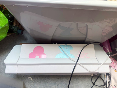 Silhouette cameo die - silhouette, cutter
