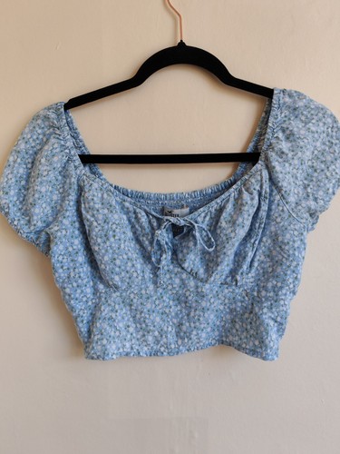 Hollister blue and - blue,