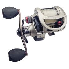 Quantum EXO Baitcasting Reel