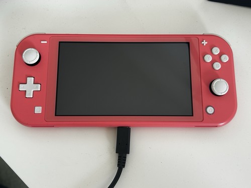 Nintendo switch lite - switch, coral