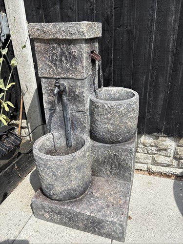 Self contained water - water, feature
