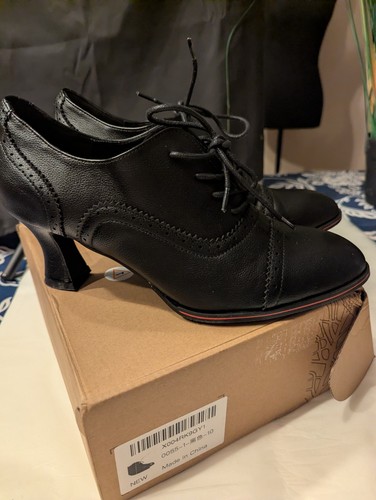 Women black oxford - 10,