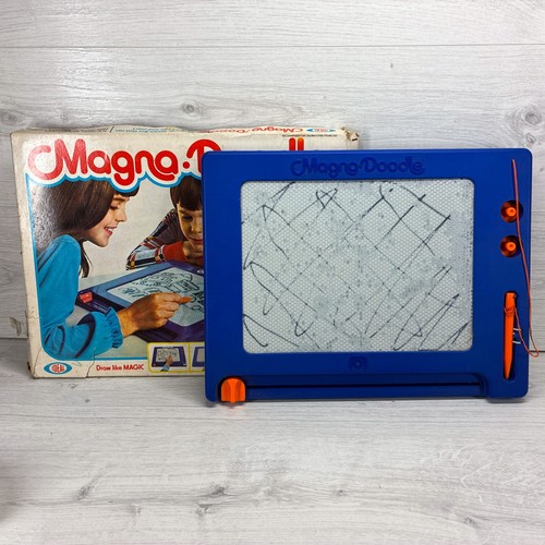 Vintage 1977 ideal - vintage,