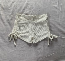 Cream Bubble Scrunch Bum