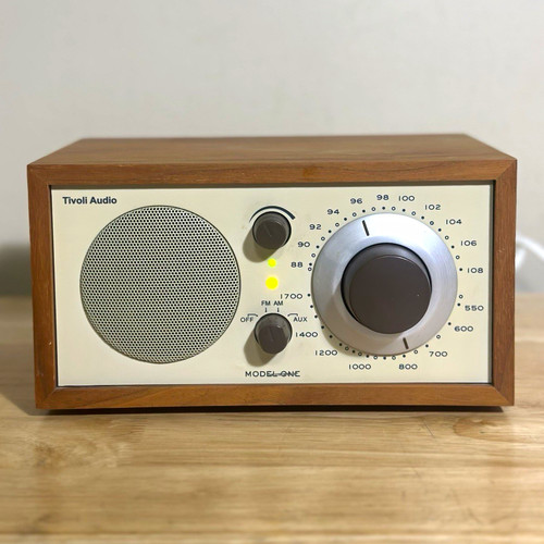 Tivoli audio model one fm - one, am/fm