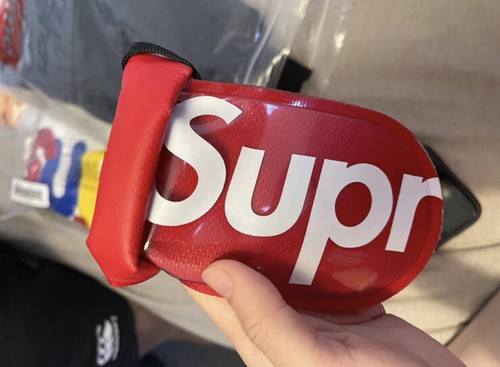 Supreme sealine see pouch red - sealine,