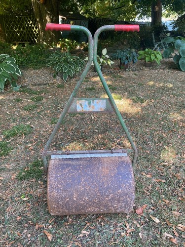 Heavy duty garden - , roller