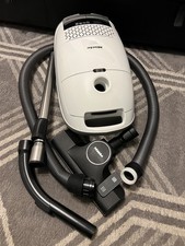 Miele Guard M1 PQ XL Corded Vacuum Cleaner, White (Parquet XL Floorhead Missing)