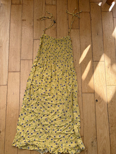 Motel yellow floral - motel,