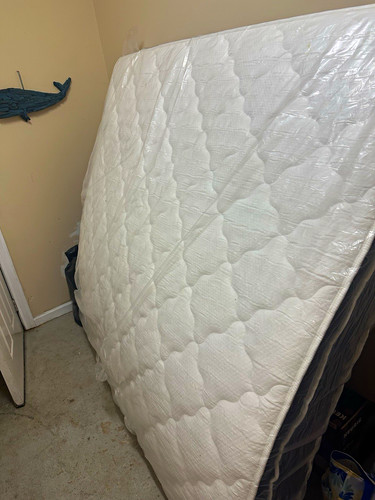 Brand new king size hybrid - brand,
