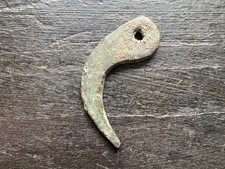 Bronze tiger claw - Chinese pendant? Chinese weapon?