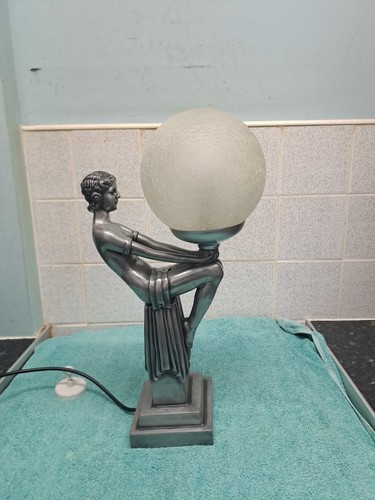 Art deco lamp - art,